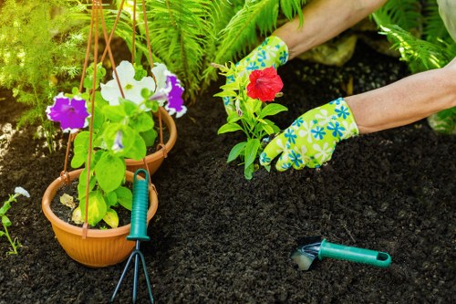 Illustration of secure Gardeners Archway online payment protection